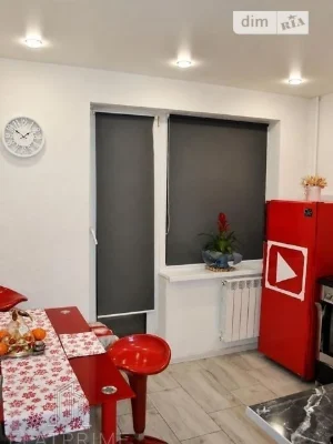 Продаж 1к квартири 33.5 кв. м на просп. Голосіївський 21 • I