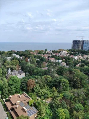 Продам 2-спальневую квартиру на Французском бульваре! Вид на