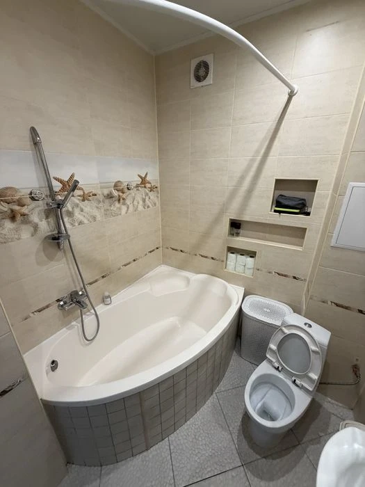 Продам 2х кімн видову кв в ЦЕНТРІ МІСТА, ПЛОЩА!!