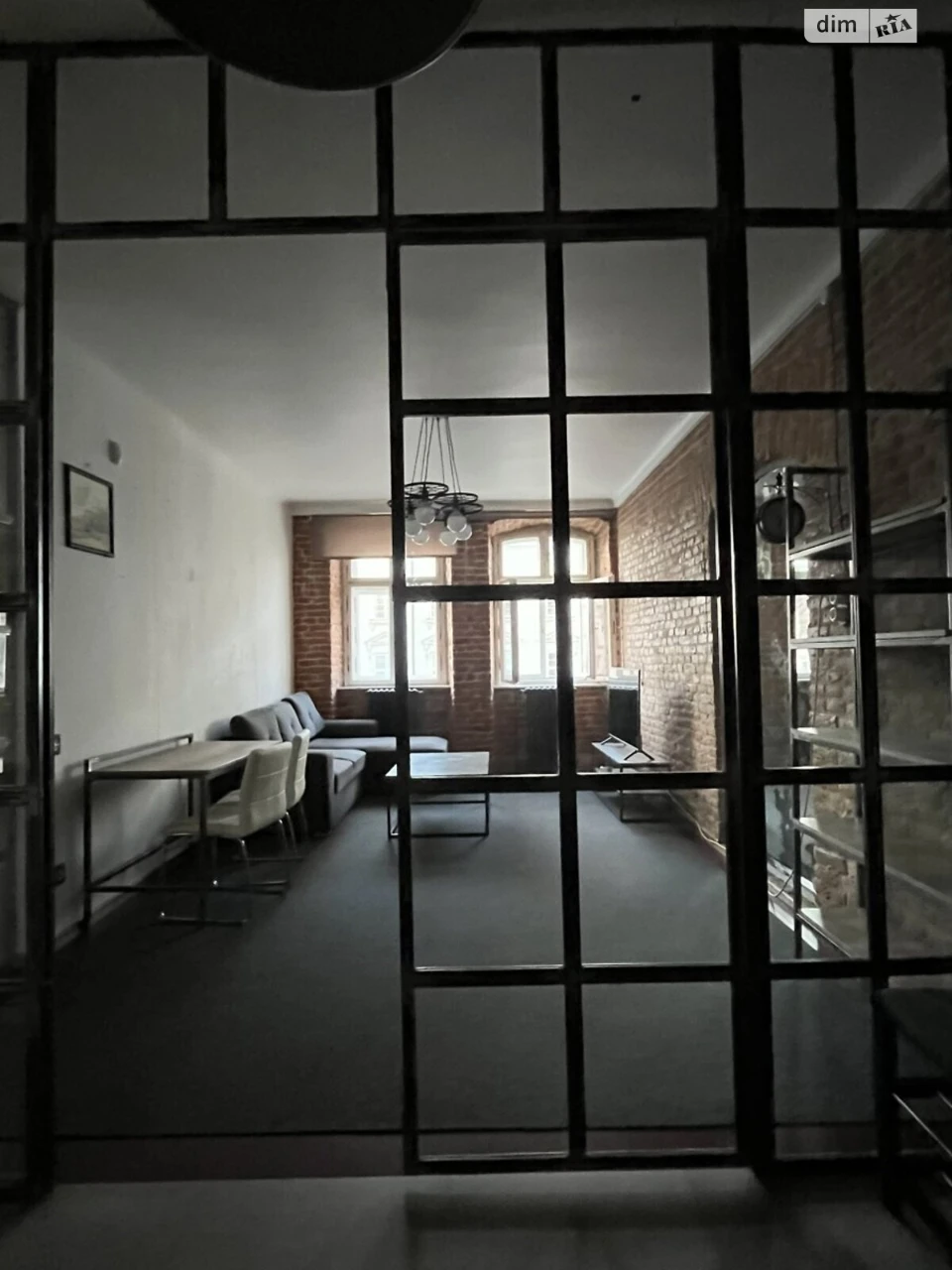 Довгострокова Оренда Квартира Площа Ринок