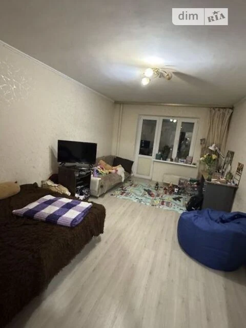 Продаж 1к квартири 39.1 кв. м на вул. Академіка Єфремова 7 •