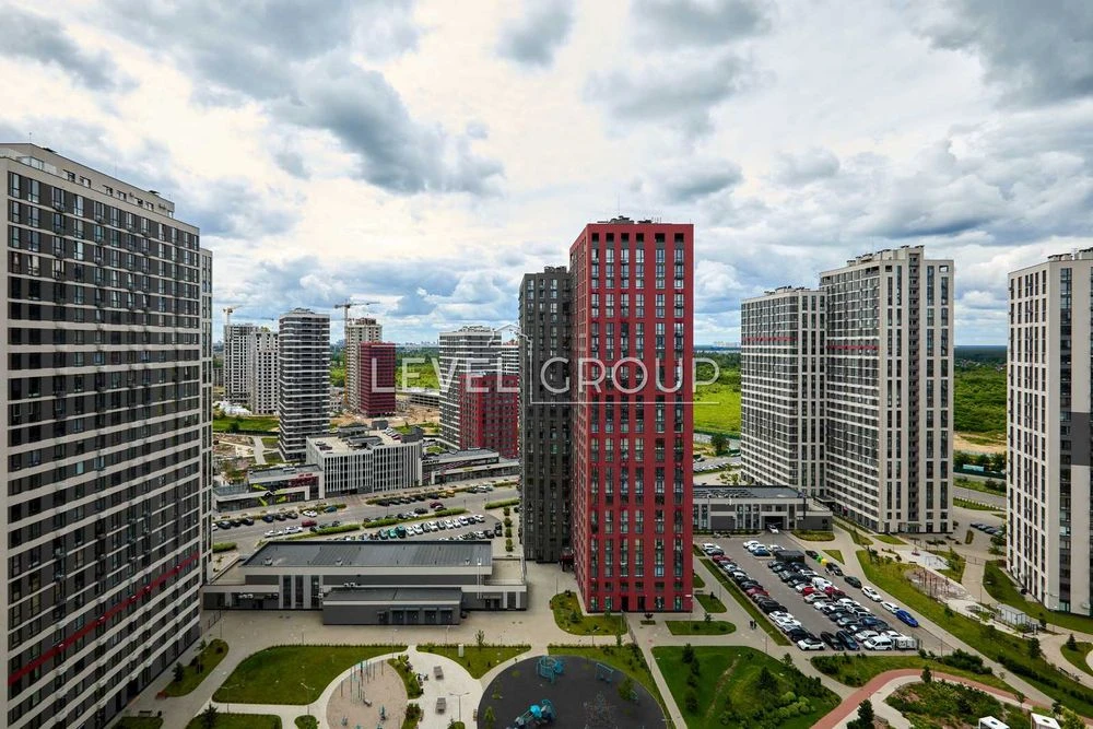 Продаж 1к квартири ЖК Варшавський плюс, прос.Правди, Ретрові