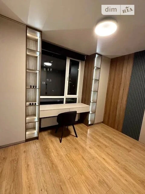 Продаж 3к квартири 80 кв. м на вул. Всеволода Змієнка • ID 3