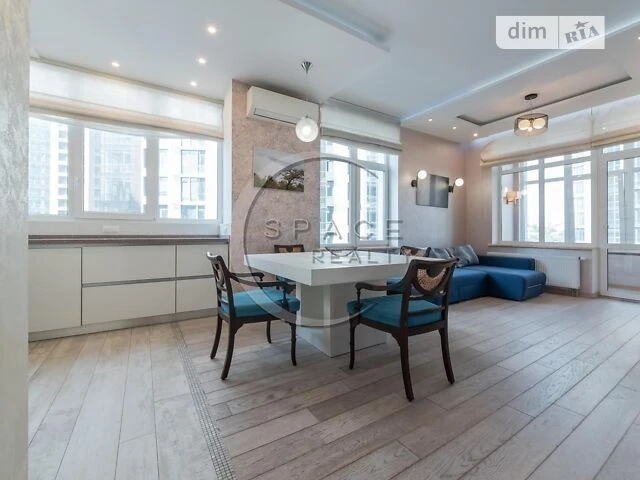 Продаж 2к квартири 80 кв. м на вул. Андрія Верхогляда 5 • ID