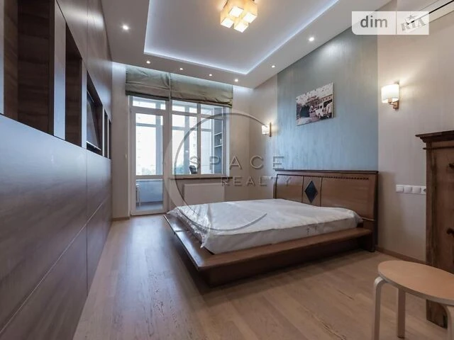 Продаж 2к квартири 80 кв. м на вул. Андрія Верхогляда 5 • ID