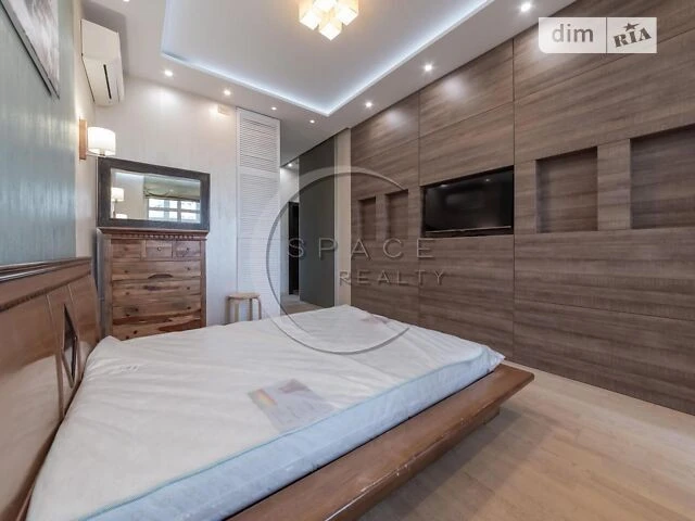 Продаж 2к квартири 80 кв. м на вул. Андрія Верхогляда 5 • ID