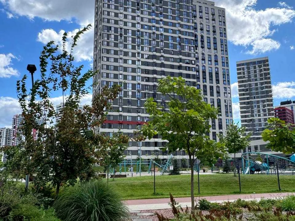 Квартира. Київ, Олександра Олеся вул.