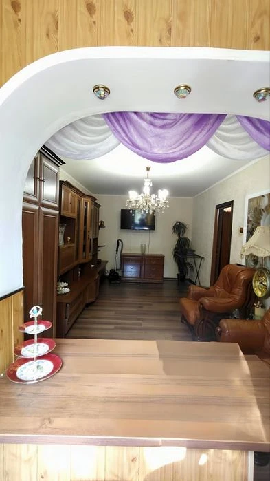 Продаж 3-х кім. кв.  р-н Площа Перемоги