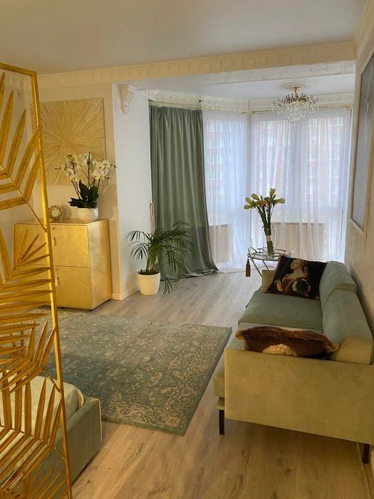 Продаж 1 кім квартири, вул. Волинська 9А, площа Космонавтів.