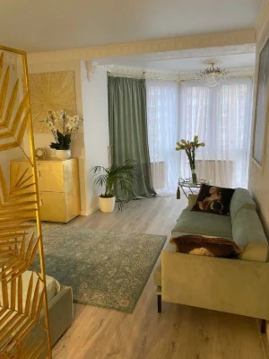 Продаж 1 кім квартири, вул. Волинська 9А, площа Космонавтів.
