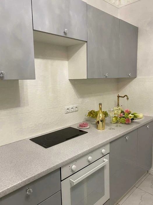 Продаж 1 кім квартири, вул. Волинська 9А, площа Космонавтів.