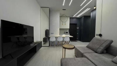 No commission! Sale of a designer 1-room apartment in the residential complex "French"