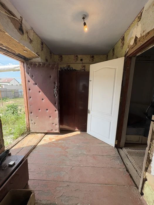 Продаж будинку • 3к • 38.6 м² • 4 сотки • Новобузька •‼️торг