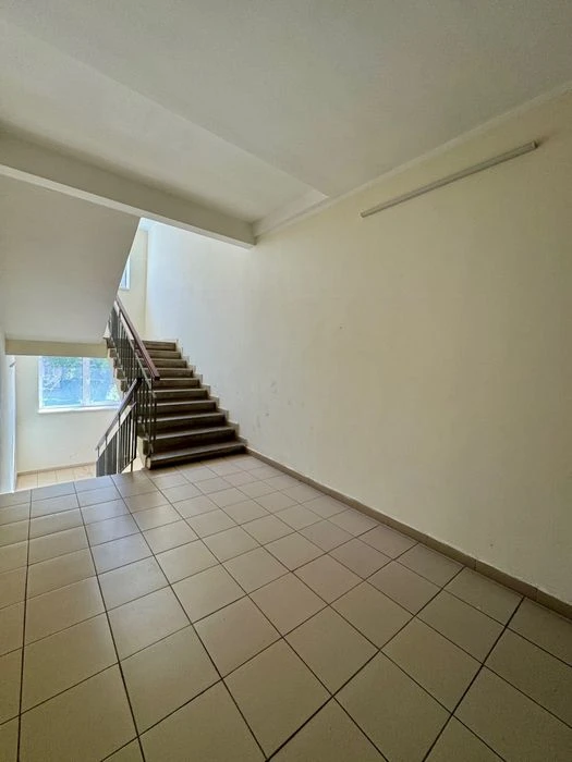 Продам 2-кімн. квартиру 83м², ІНДИВІДУАЛЬНЕ ОПАЛЕННЯ, 2 пове
