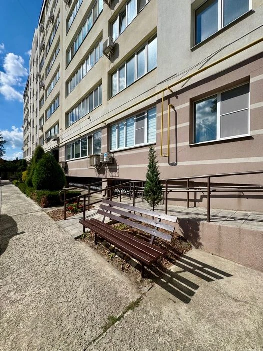 Продам 2-кімн. квартиру 83м², ІНДИВІДУАЛЬНЕ ОПАЛЕННЯ, 2 пове