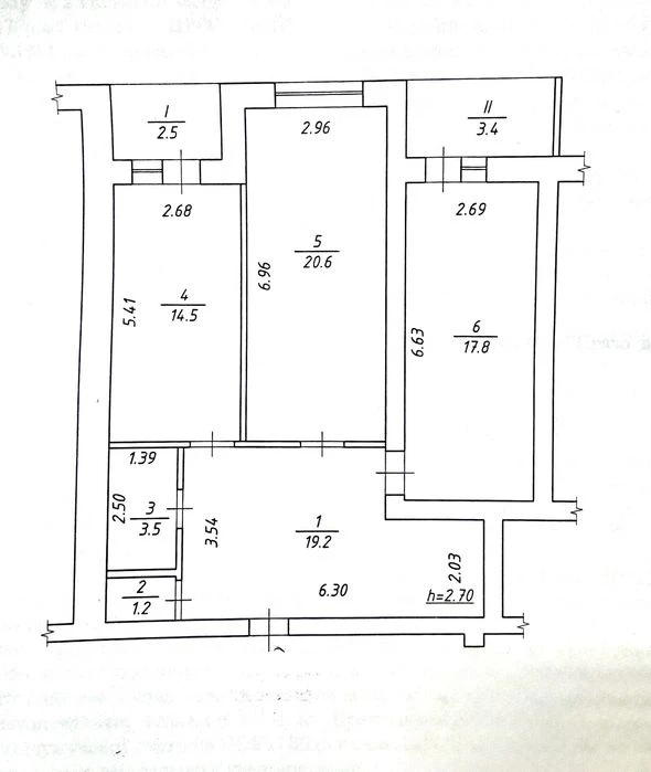 Продам 2-кімн. квартиру 83м², ІНДИВІДУАЛЬНЕ ОПАЛЕННЯ, 2 пове