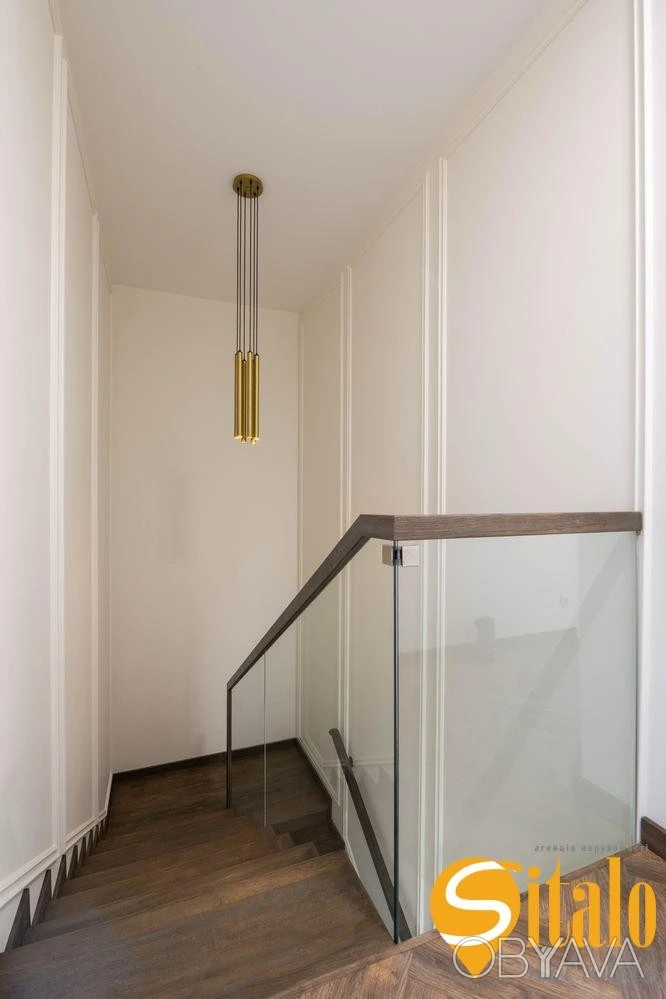 4-комнатная квартира, 210 кв.м