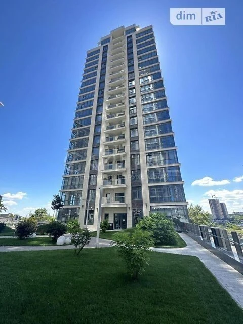 Sale of 2-room apartment 83 sq. m. on Andriy Verkhoglyada St. 19B •