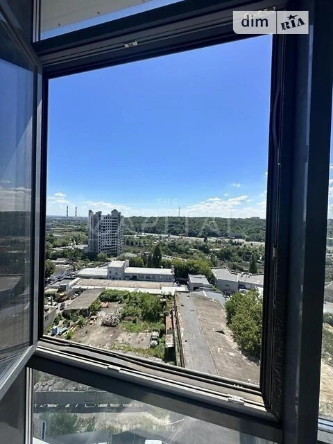Sale of 2-room apartment 83 sq. m. on Andriy Verkhoglyada St. 19B •