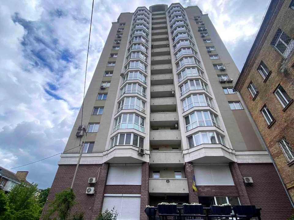 Квартира. Київ, Волинська вул.
