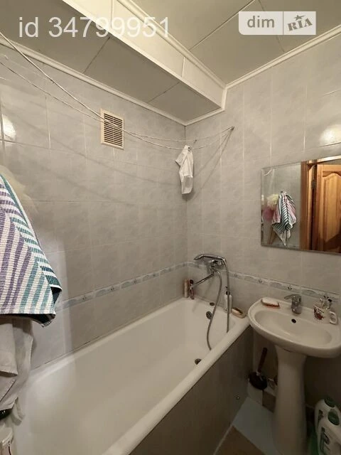 Продаж 2к квартири 48 кв. м на вул. Кудрявська 27-29 • ID 34