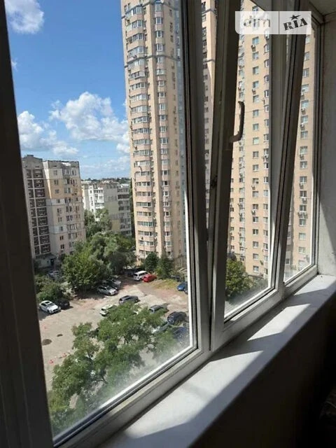 Продаж 3к квартири 87.3 кв. м на вул. Генерала Генадія Вороб