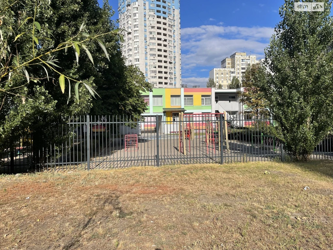 Продаж Квартира Харківський Масив