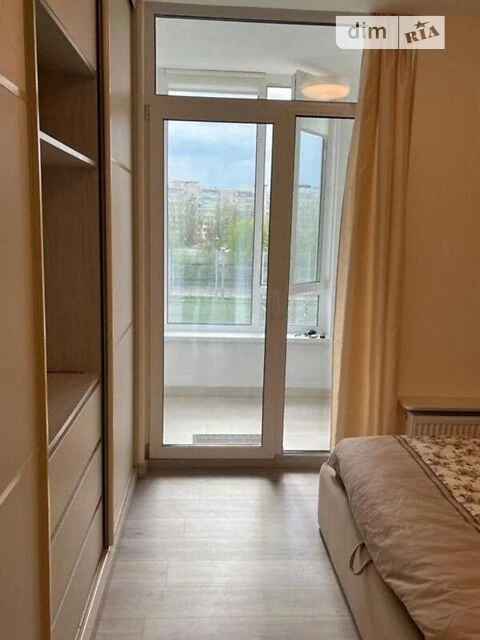 Продаж 1к квартири 40 кв. м на вул. Регенераторна 4 • ID 347