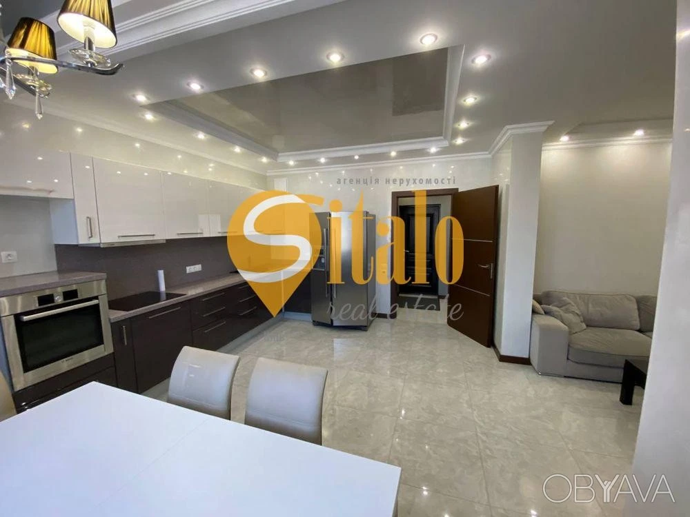 5-комнатная квартира, 220 кв.м
