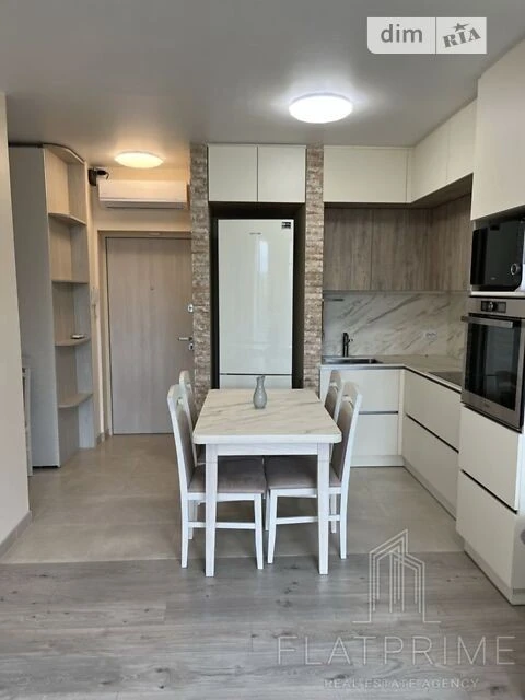 Продаж 2к квартири 42 кв. м на вул. Юрія Липи 6А • ID 347997