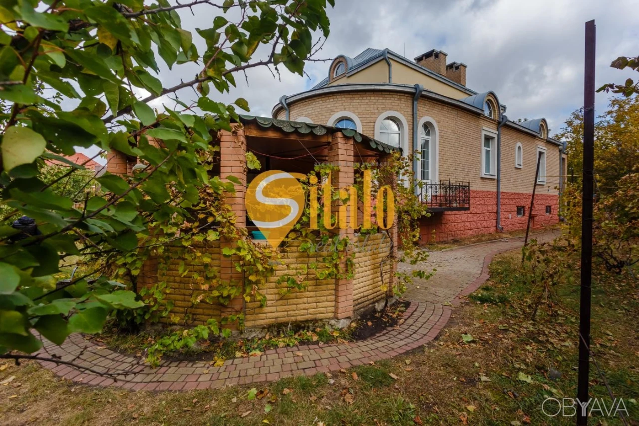 дом, 320 кв.м