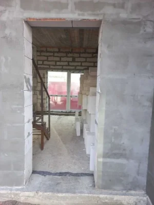 Продам затишний 2-поверховий таунхаус із власним подвір'ям |