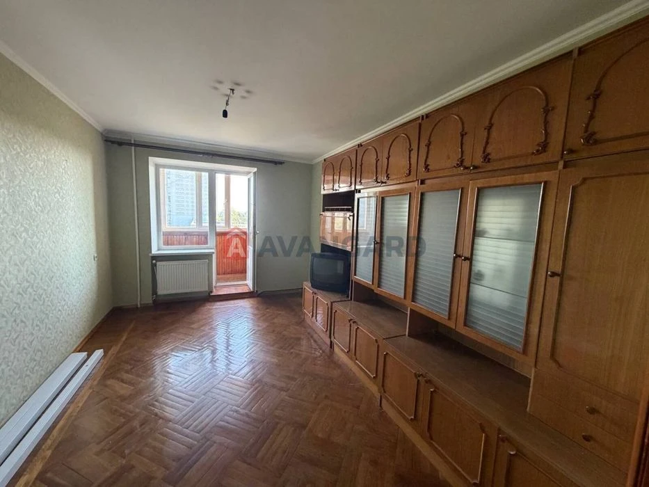 2-х квартира, гарна локація, автономне газове опалення
