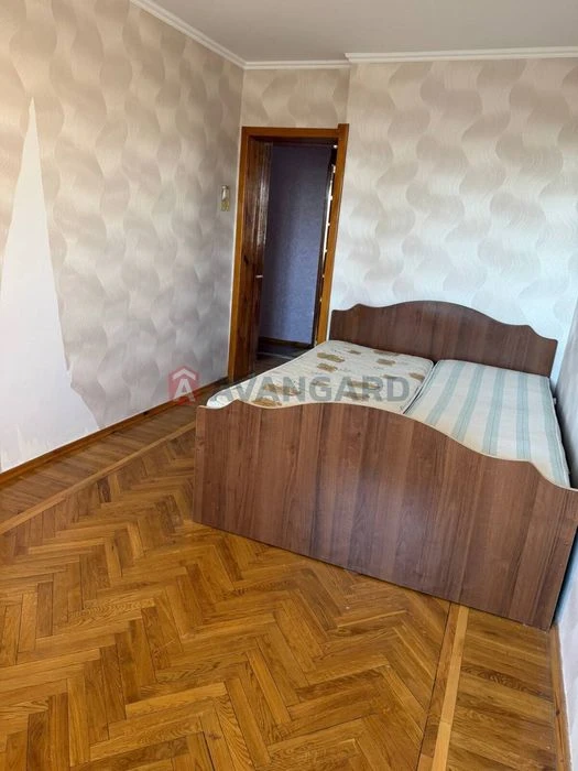 2-х квартира, гарна локація, автономне газове опалення