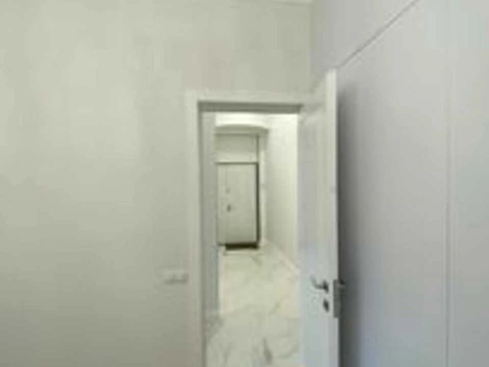 Квартира. Київ, Костянтинівська вул.
