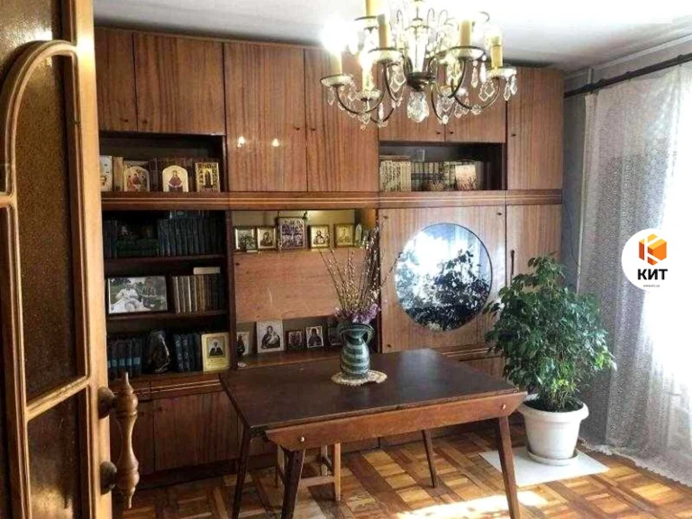 Продаж Квартира