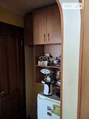 Продаж 2к квартири 54.1 кв. м на вул. Трьохсвятительська 3 •