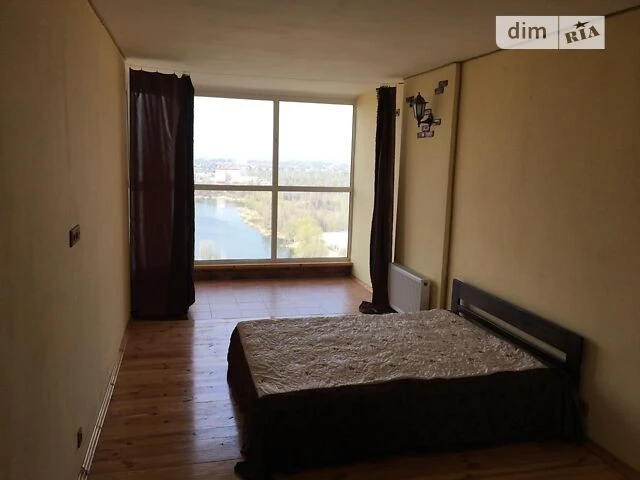 Продаж 2к квартири 60 кв. м на вул. Миколи Закревського 42 •