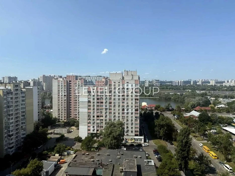 Продам квартиру 138м2 Харківське шосе 58 Дарницький район Ре