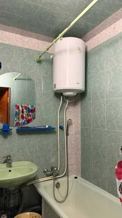Продажа 3-комнатной квартиры на Черемушках, улица Вадатурско