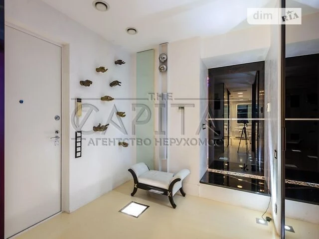 For sale 2-room apartment 90 sq. m on the descent of Klovsky 17 • ID 34714