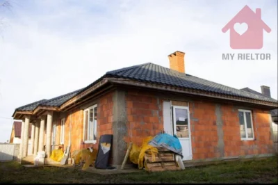 Просторий будинок район вулиці Джерельної — 163 м² на 8