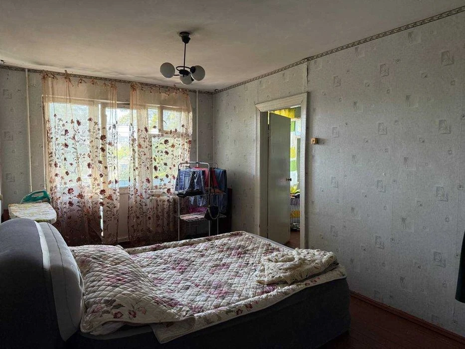 Продаж 3 кім. квартири вул. С. Кішки район "Зеленої".