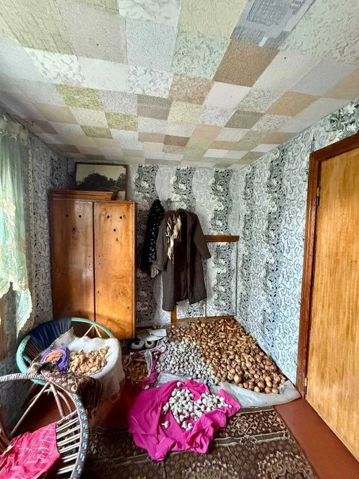 Двоповерхова, цегляна дача, в СТ Весна, ТОРГ