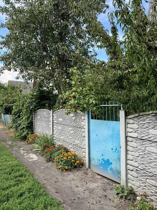 Двоповерхова, цегляна дача, в СТ Весна, ТОРГ