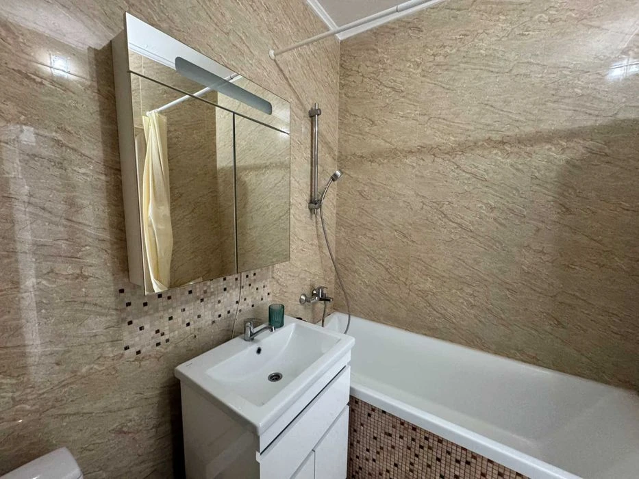 Продаж 1 кімнатної квартири вул. Регенераторна ЖК Комфорт Та