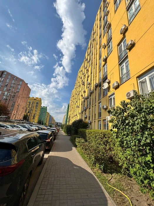 Продаж 1 кімнатної квартири вул. Регенераторна ЖК Комфорт Та