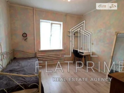 Продаж 3к квартири 74.6 кв. м на вул. Ревуцького 44 • ID 347