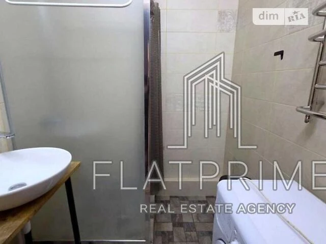 Продаж 3к квартири 74.6 кв. м на вул. Ревуцького 44 • ID 347
