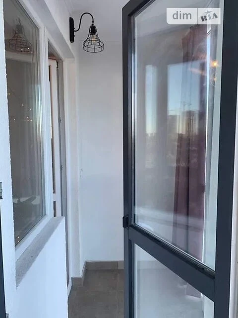 Sale of 1-room apartment 34 sq. m on Ivan Vyhovskogo St. 10K •